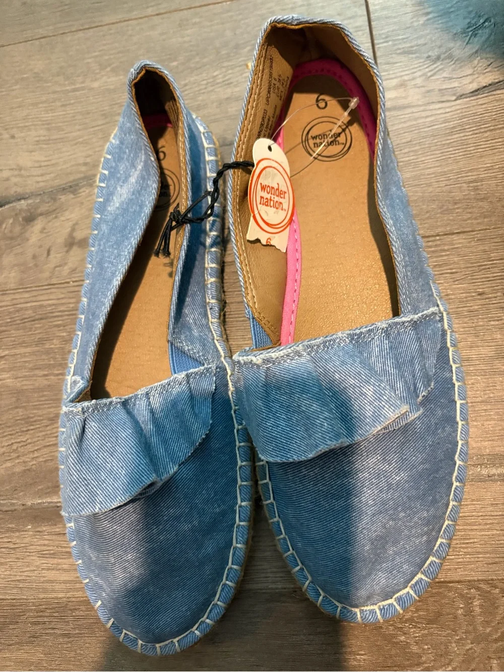 Womens Wonder Nation Slip On Shoes Size 6